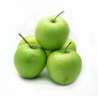 THE BASKET GOLDEN APPLE PER KG