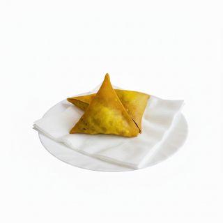 CHICKEN SAMOSA SWEET BASKET 1 PCS